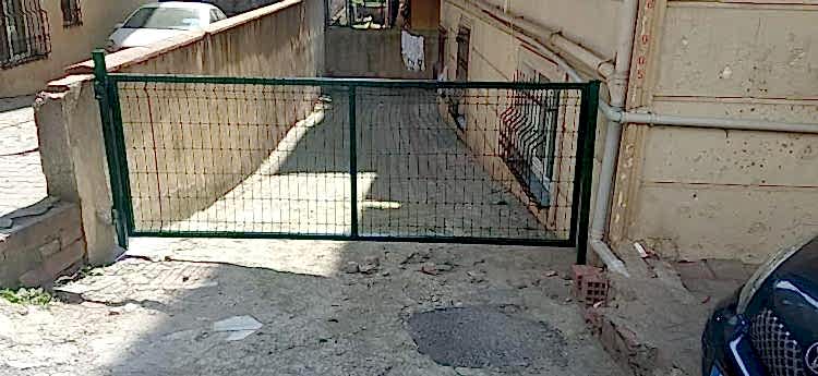 panel çit kapı